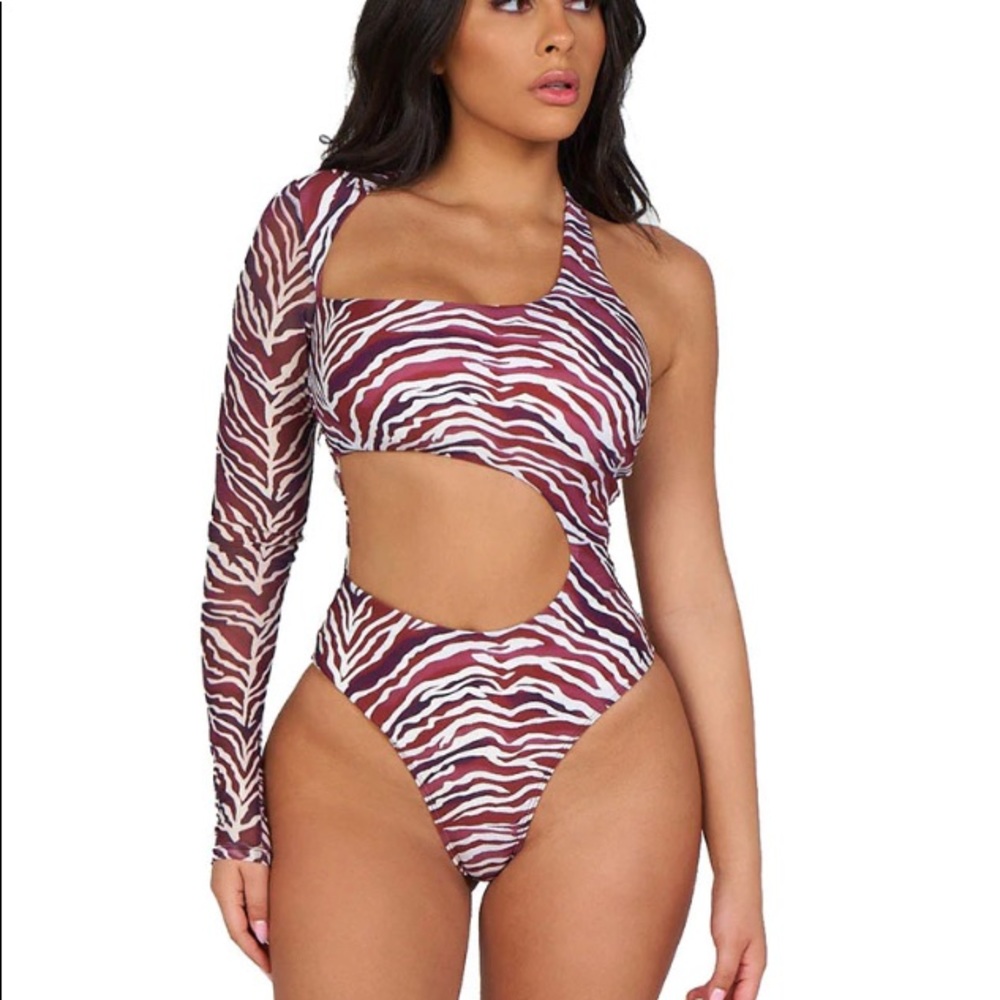 🆕 Brown Zebra Print Thong Swimsuit